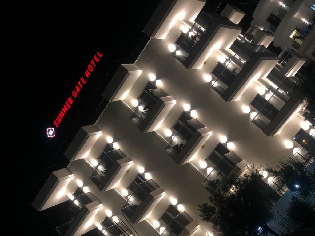 Hotel Summer Gate 4*