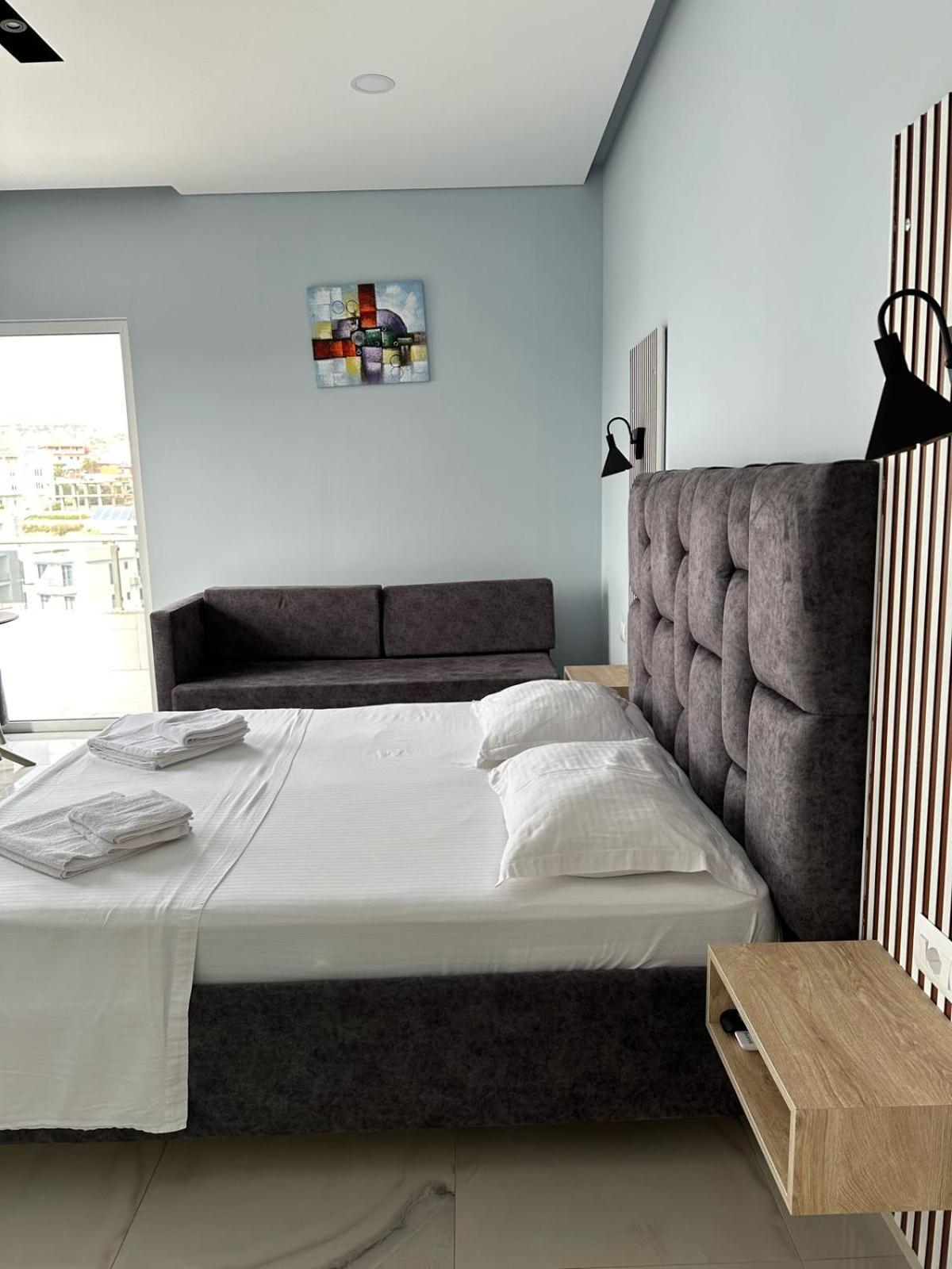 Summer Gate Hotel